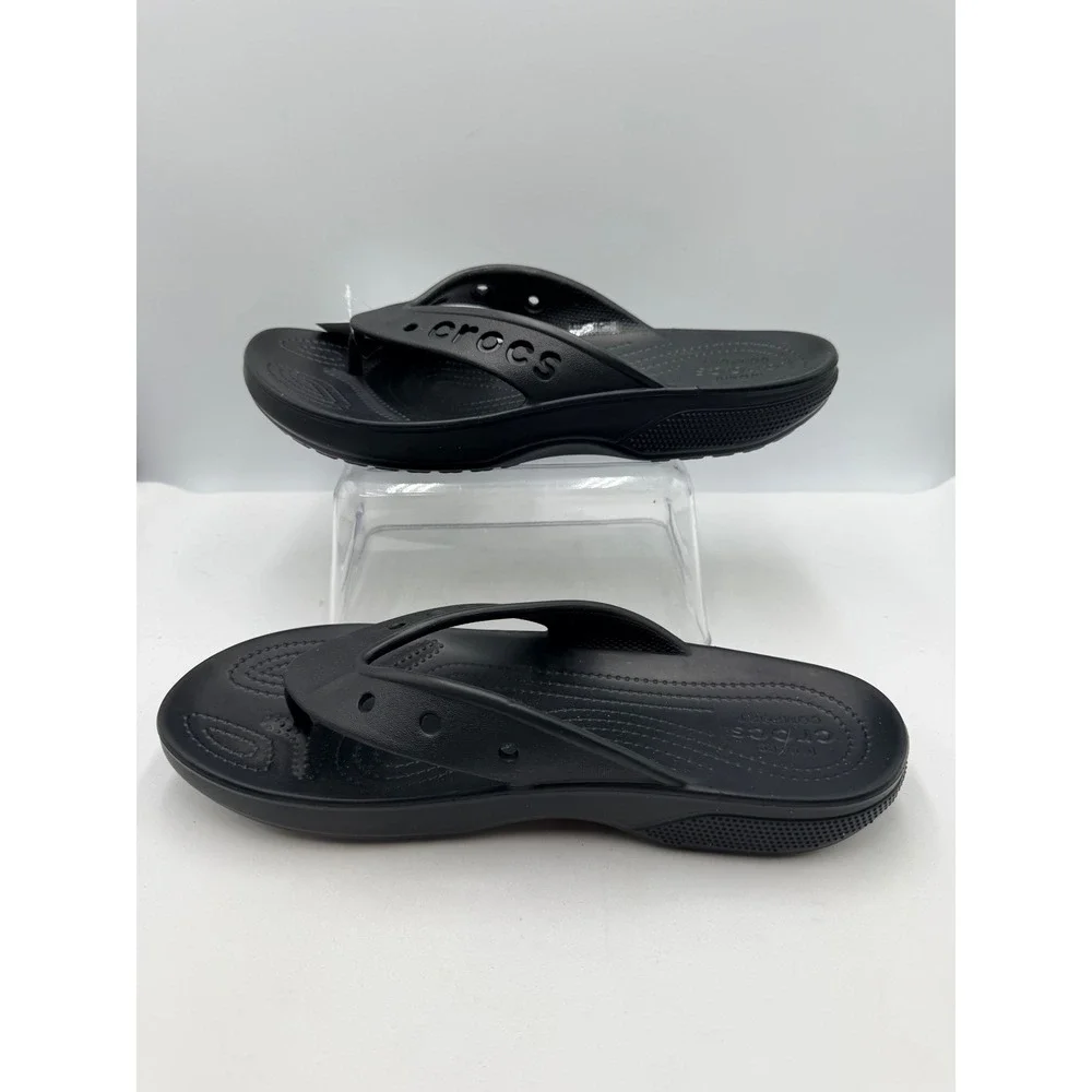 Crocs Baya II Flip Sandals Unisex M10 W12 Black New Thong Slides 208192-001